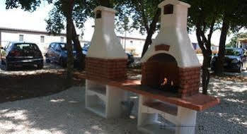 Kastanija Mobile Homes Novigrad Istria 外观 照片